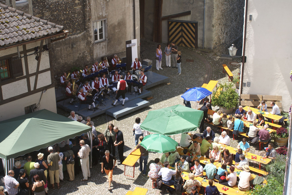 MuM05_jpg-1311234406