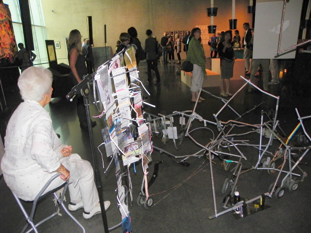 111_9704_JPG-1311260728