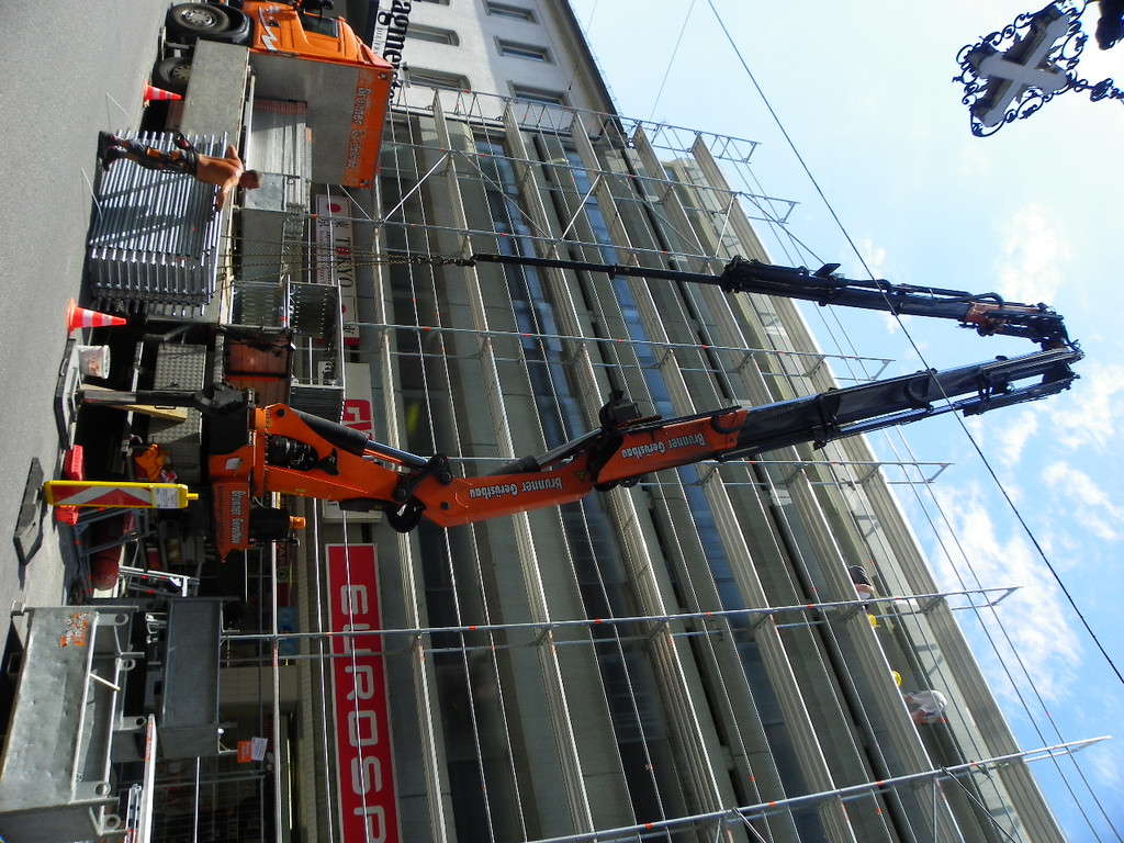 6_6_11 837_jpg-1311285048