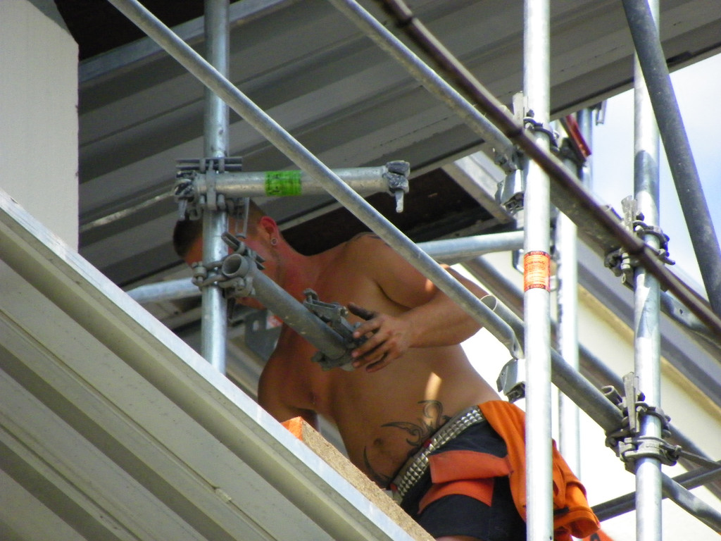 6_6_11 841_jpg-1311285075