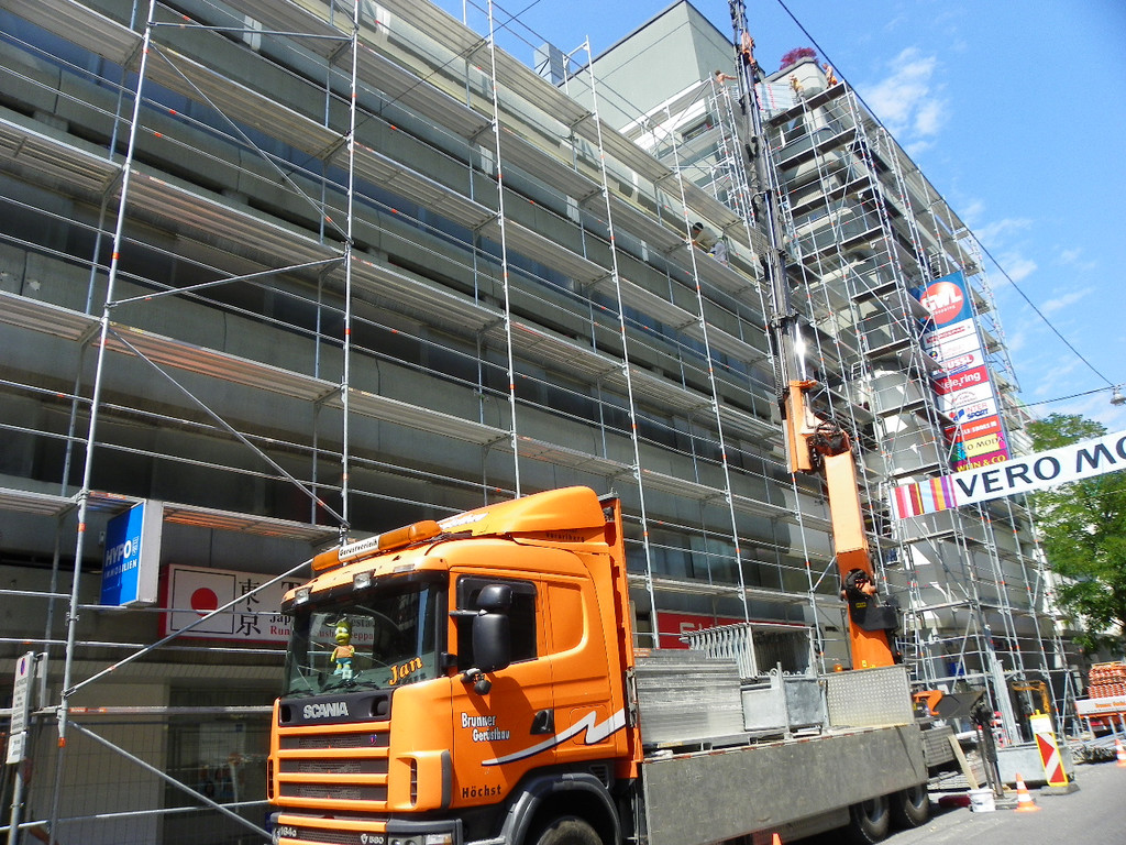 6_6_11 854_jpg-1311285111