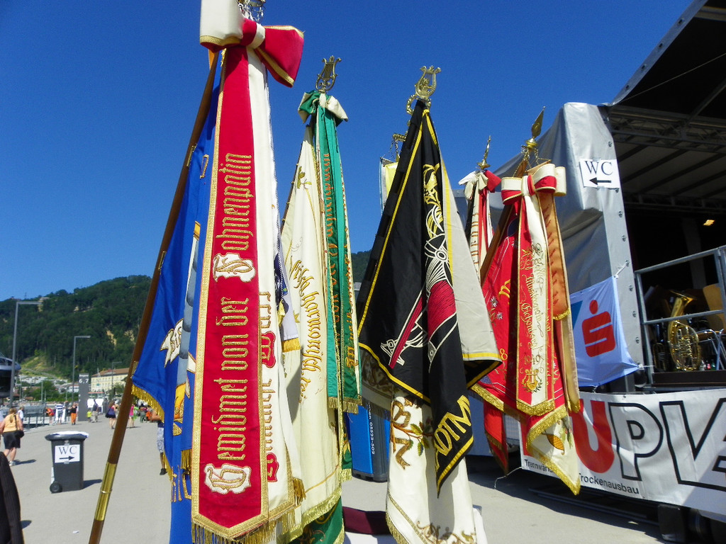 112_0884_JPG-1311434287