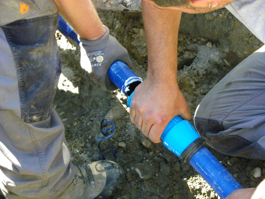 110_9120_JPG-1311434860