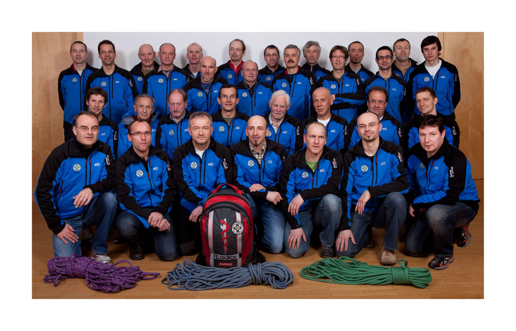 Bergrettung_Gruppenfoto_01.jpg