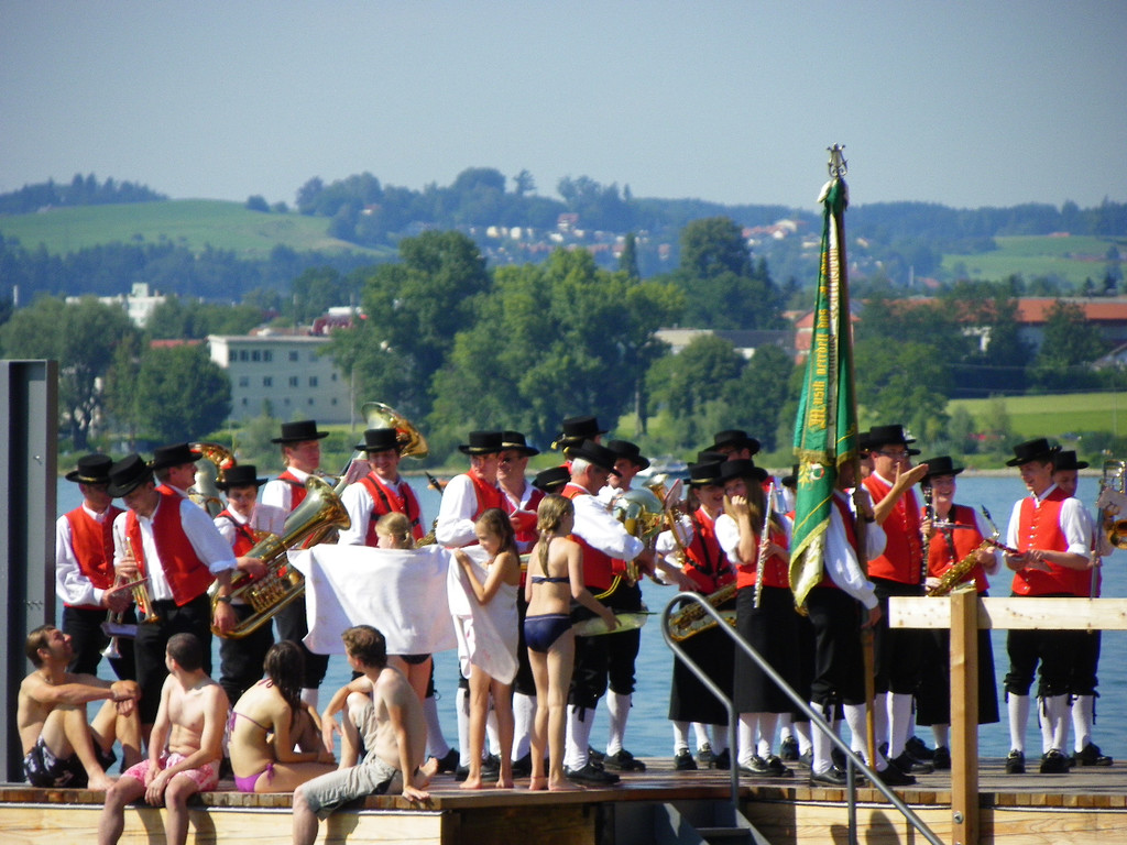 112_1063_JPG-1311596316