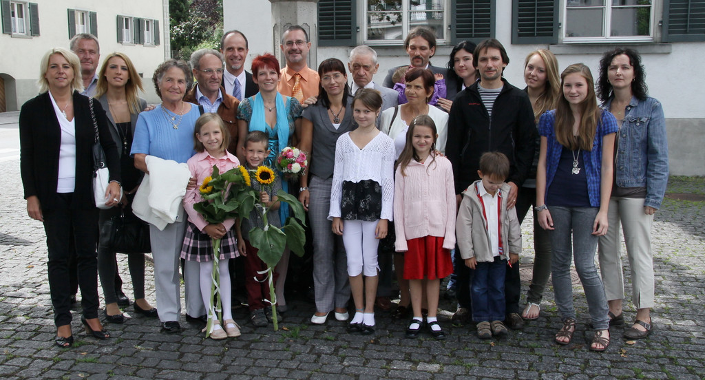 Hochzeit  Edith und Wolfgang  M_  2011 376_jpg-1311672123