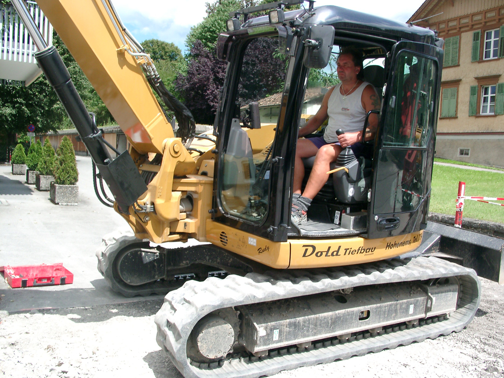 01010747_JPG-1311692830