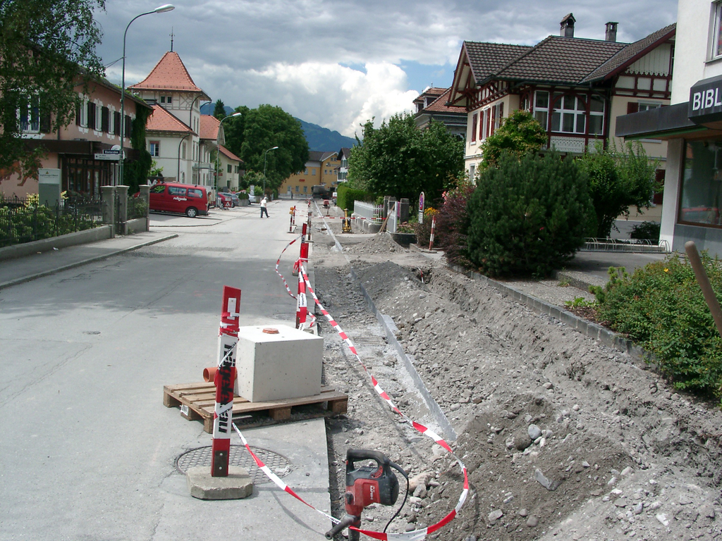 01010752_JPG-1311692905