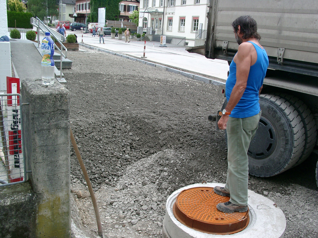 01010762_JPG-1311693063