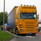 Hard: Lkw erfasst Radfahrer