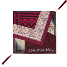 LV_Tuch Patchwork mit Pompoms.jpg