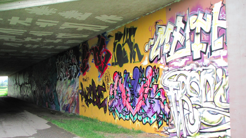 BK_graffiti_altenstadt 1_jpg-1311924521