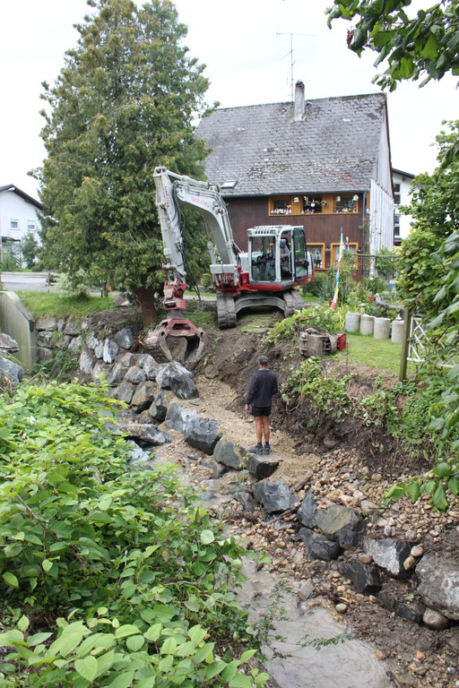 Hoferbach Sanierung Kurve 25-07-2011 _12__jpg-1311925684
