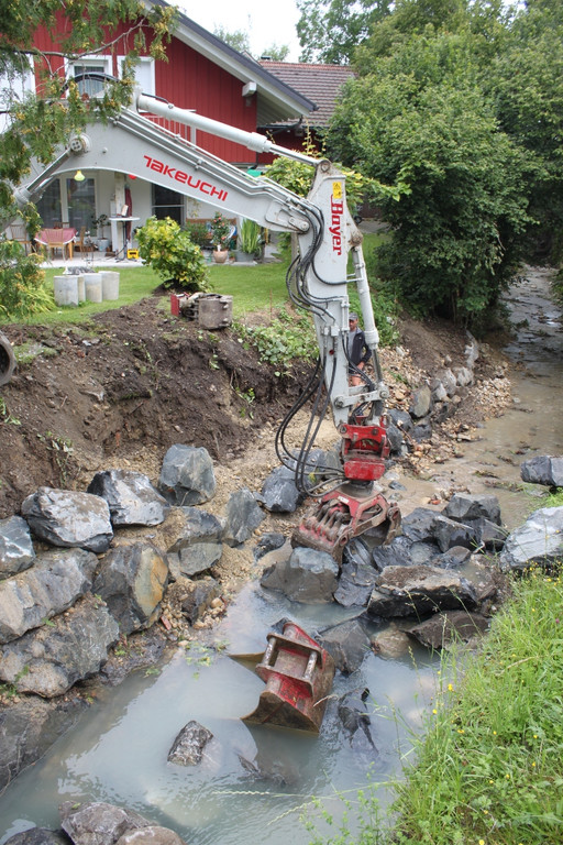 Hoferbach Sanierung Kurve 25-07-2011 _4__jpg-1311925514