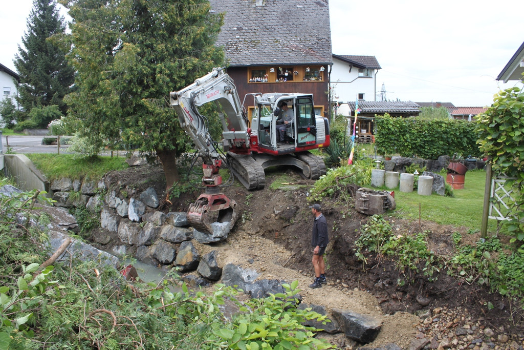 Hoferbach Sanierung Kurve 25-07-2011 _7__jpg-1311925578