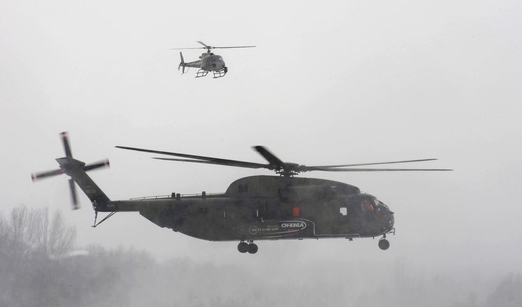 DEU_BY_Erstflug_Hubschrauber_CDO103.jpg