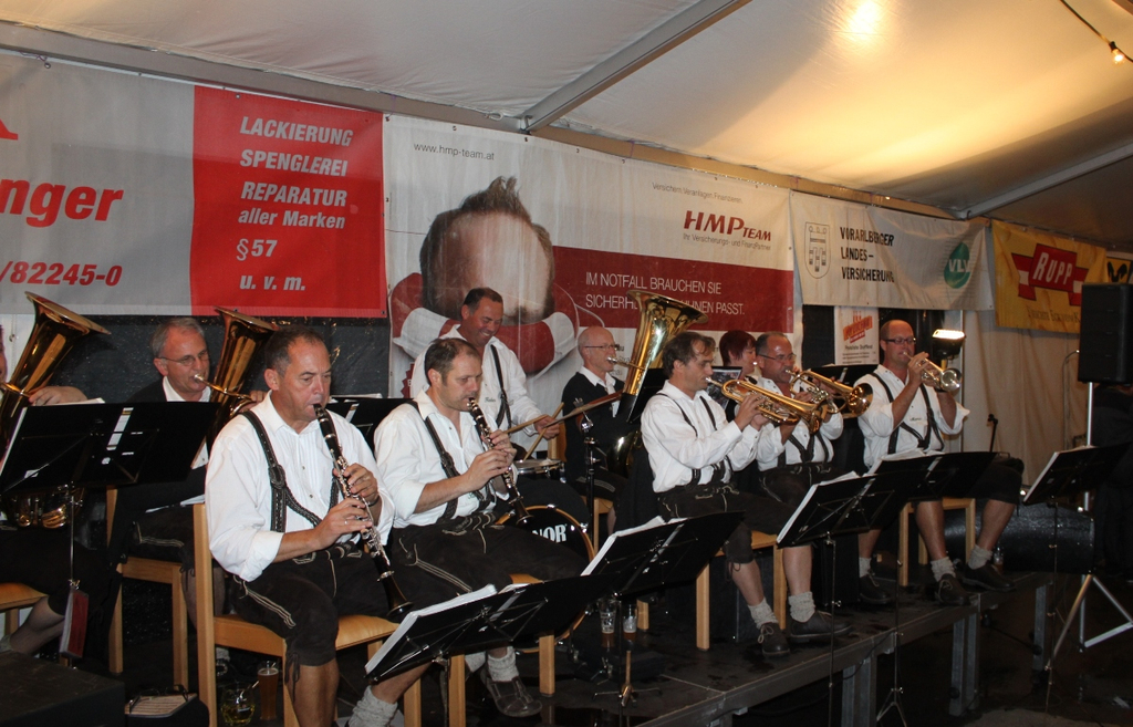 Milit__rkonzert Lochau Bierblosn 2011 _10__jpg-1311956323