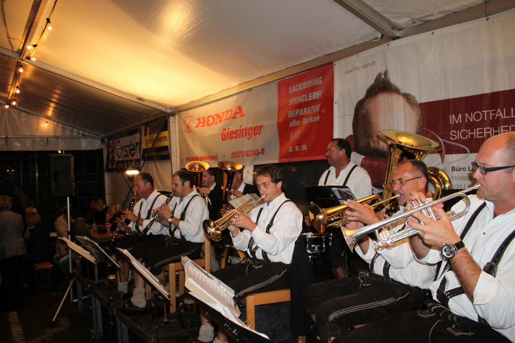 Milit__rkonzert Lochau Bierblosn 2011 _4__jpg-1311956245