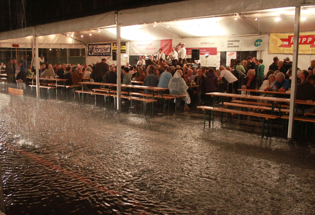 Milit__rkonzert Lochau Bierblosn 2011 _8__jpg-1311956299