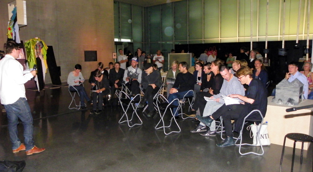 112_2396_JPG-1312066780