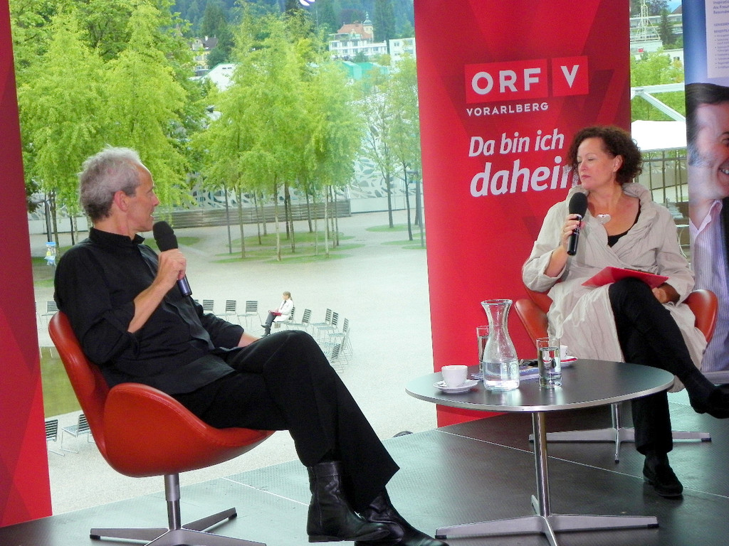 112_1952_JPG-1312070516