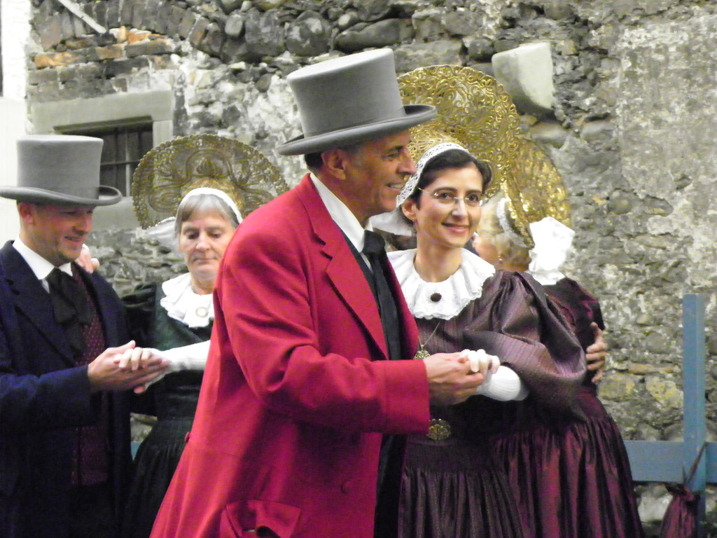 112_1898_JPG-1312073625