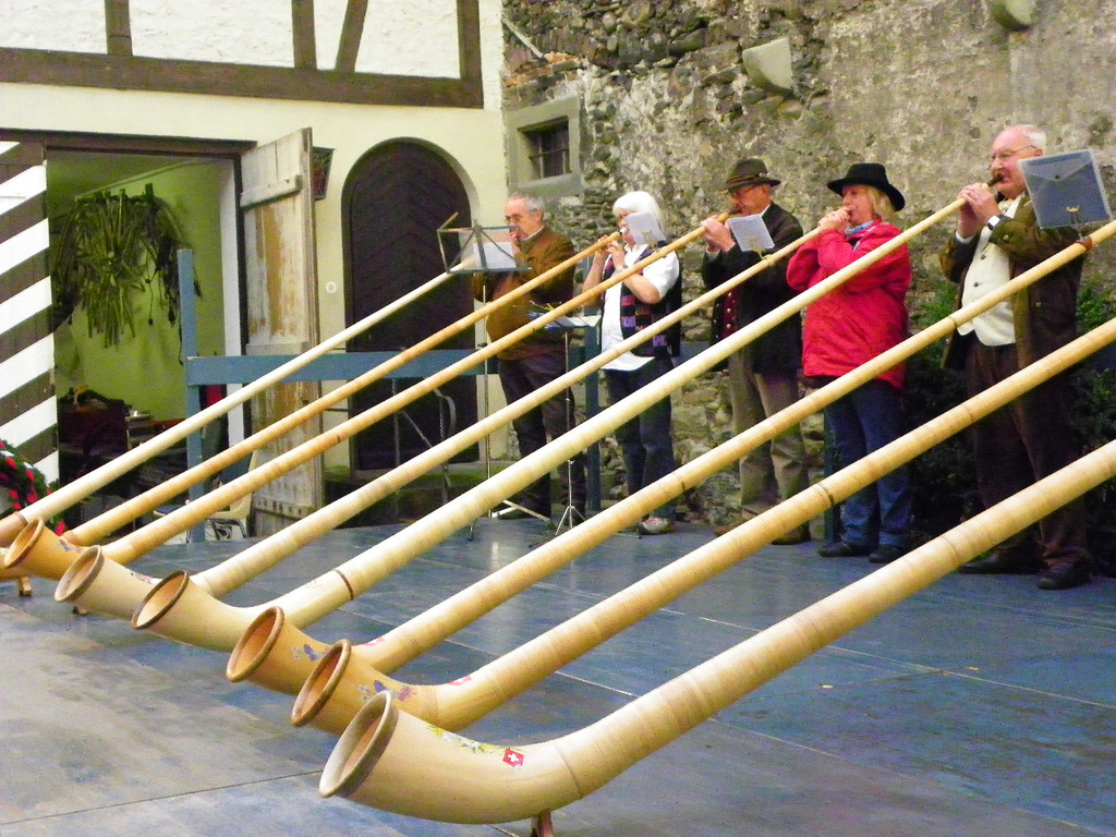 112_1934_JPG-1312075212