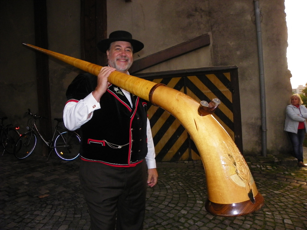 112_1944_JPG-1312075255