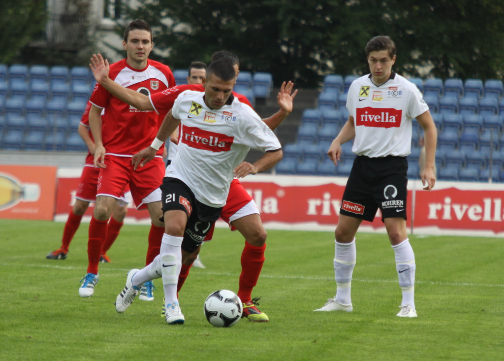 IMG_3277_JPG-1312115097