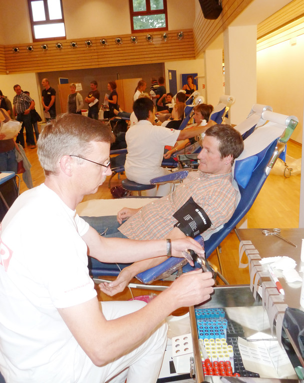 Blut2f_jpg-1312116972