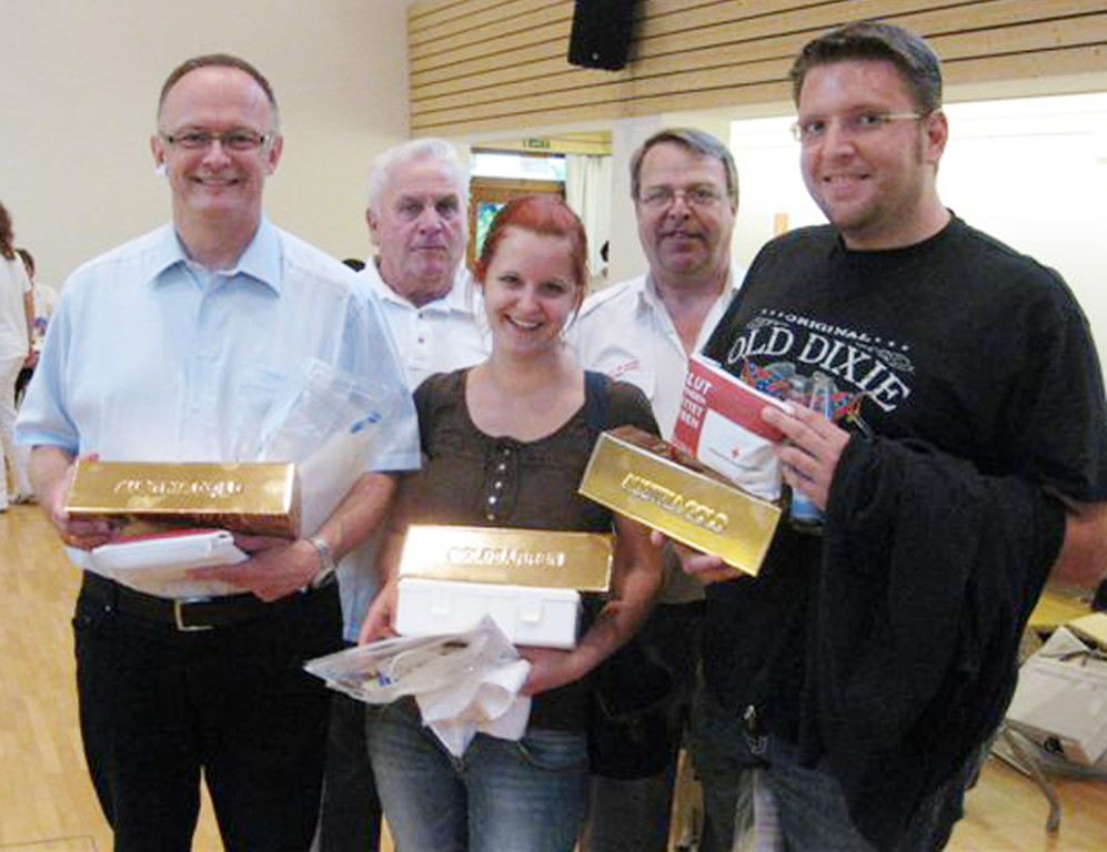 Blut3Preise_jpg-1312117034