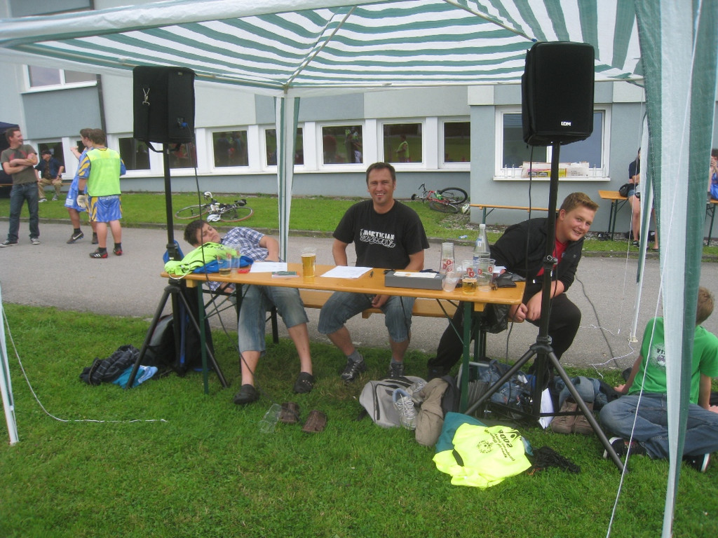MV Dorffest Fussball 2011 _21__jpg-1312134221