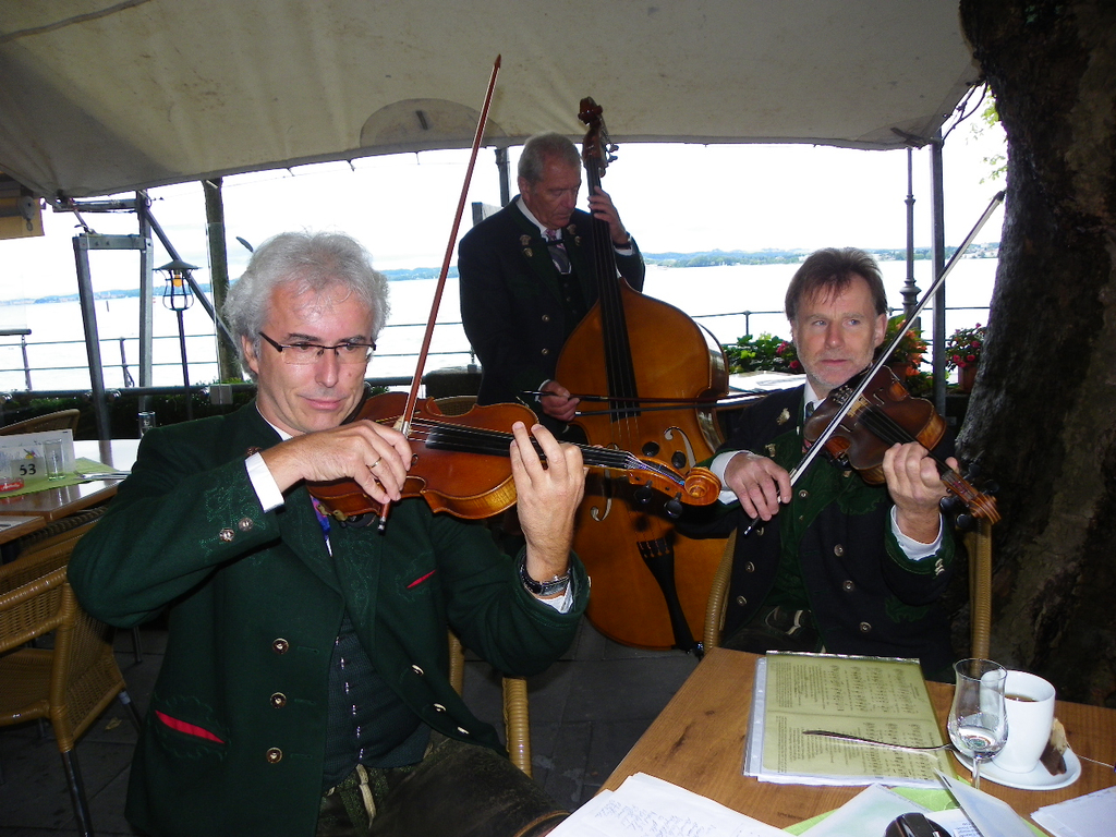 112_1973_JPG-1312147040