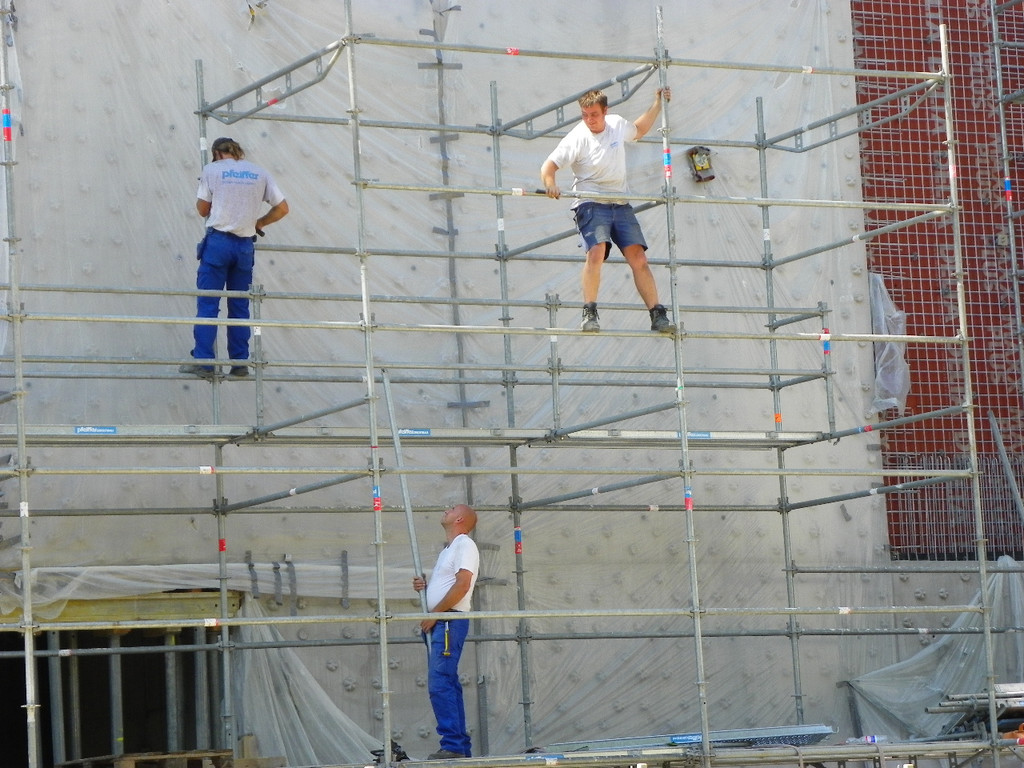 6_6_11 748_jpg-1312154667