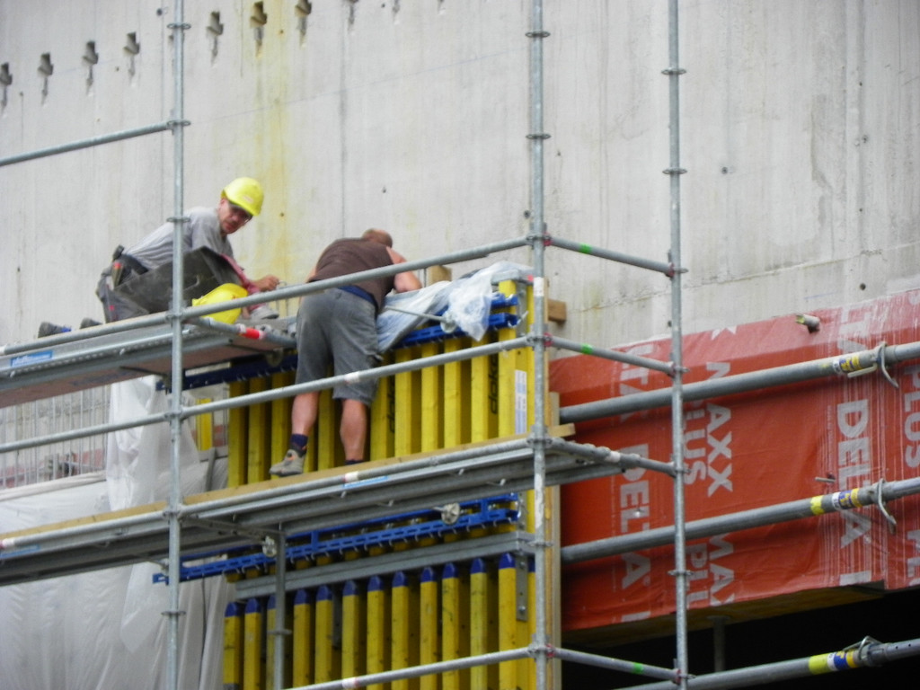 112_1747_JPG-1312154445