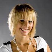 Jaqueline aus H.