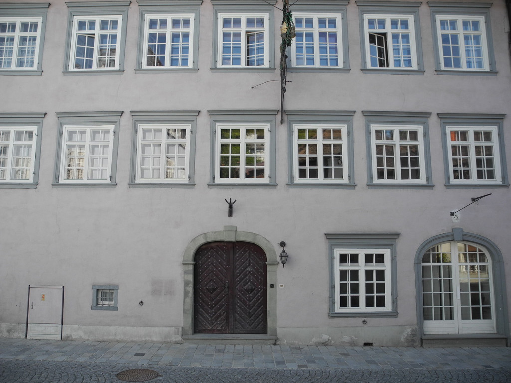 02_JPG-1312537718