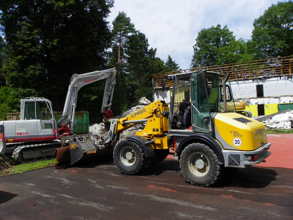 112_1789_JPG-1312540550