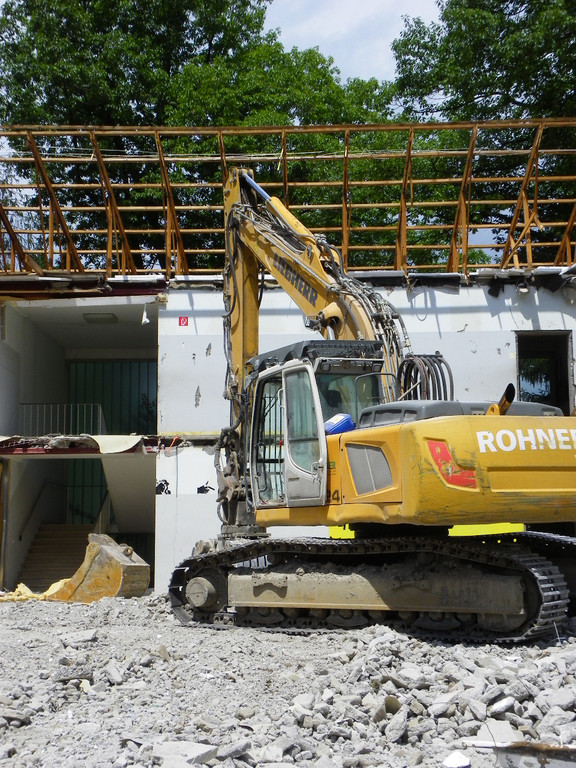 112_1796_JPG-1312540586