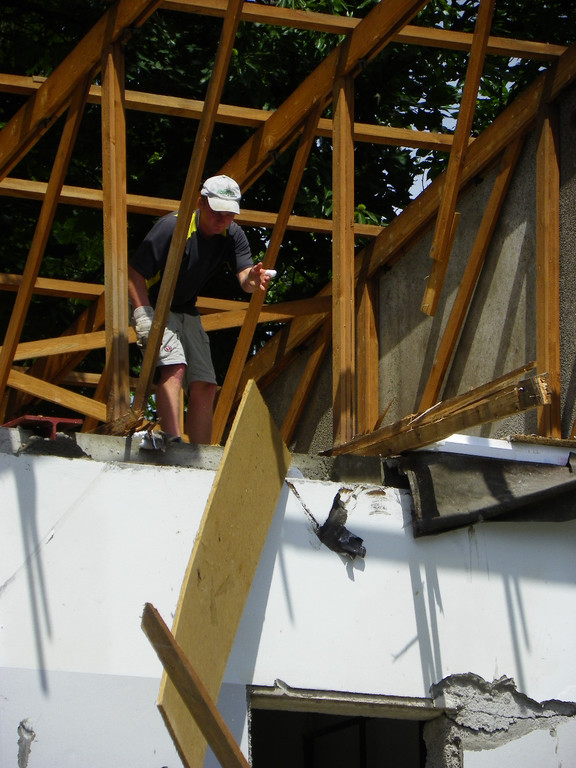 112_1797_JPG-1312540595