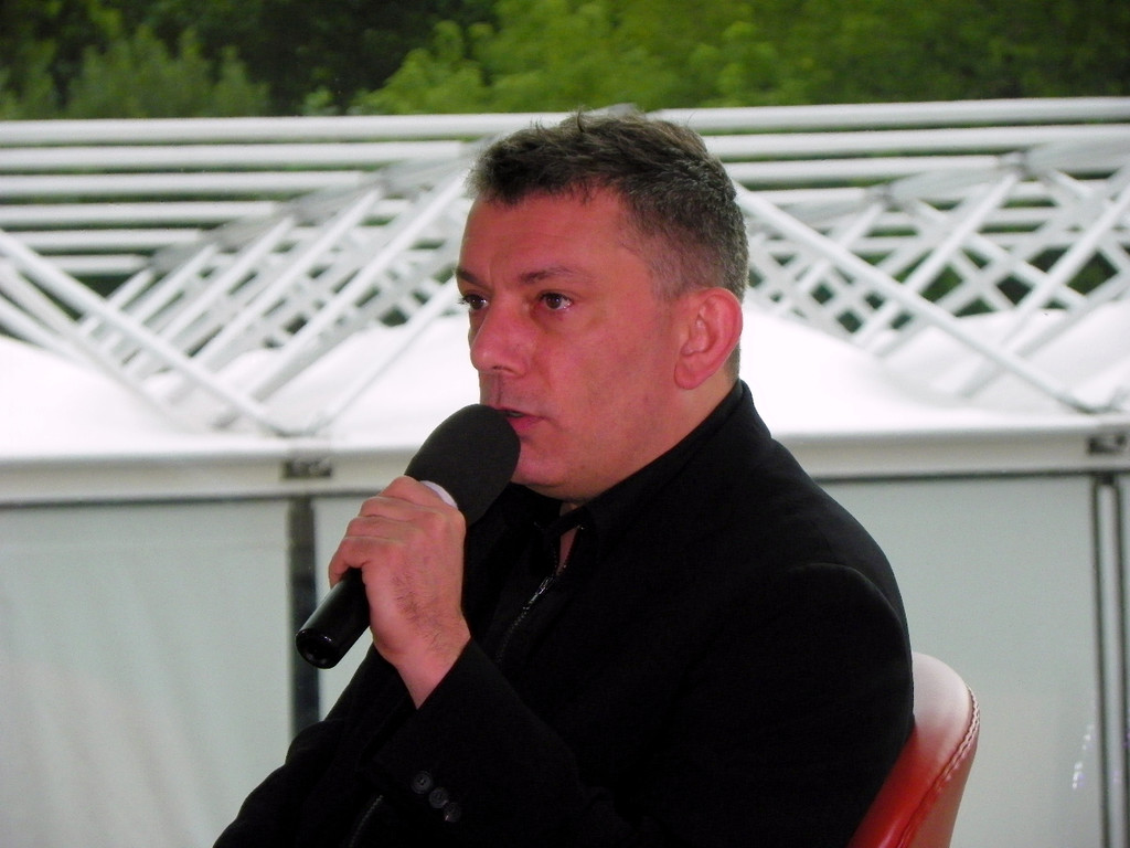 112_2438_JPG-1312549979