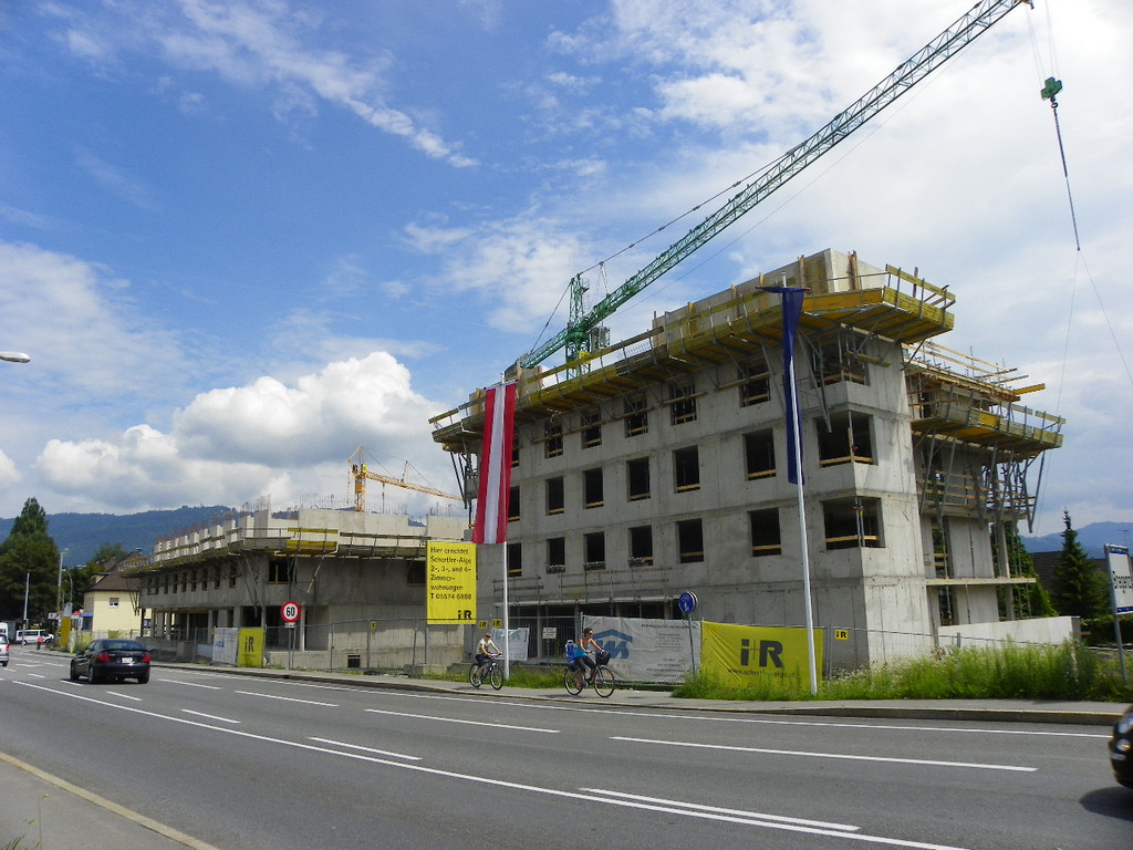 112_2764_JPG-1312793799