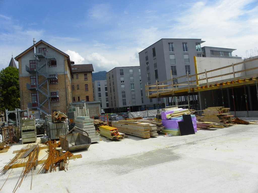 112_2737_JPG-1312794410