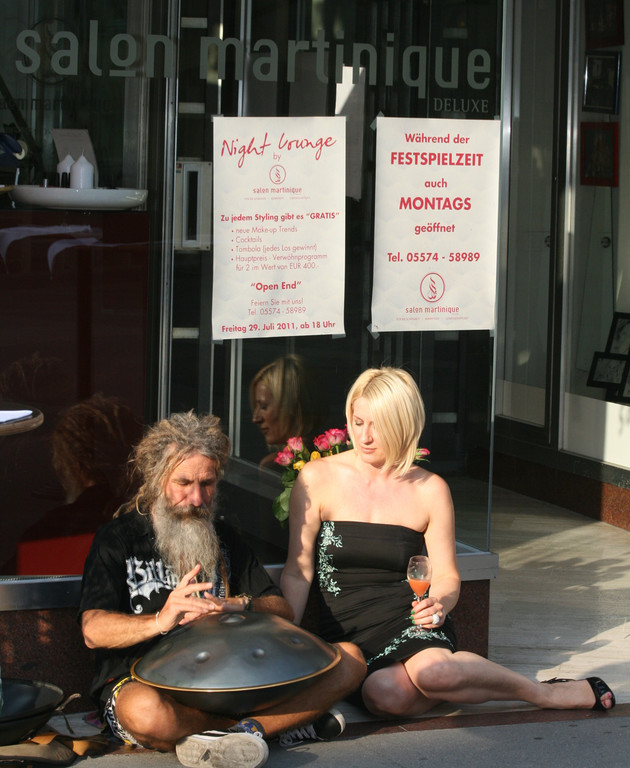 nite2_jpg-1312796869