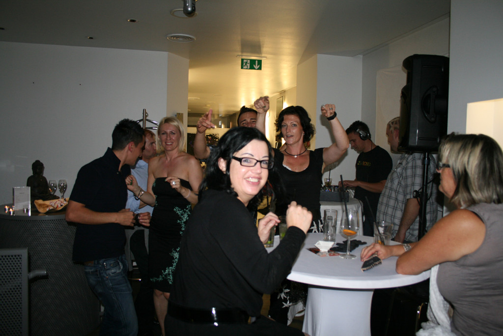 nite14_jpg-1312797159