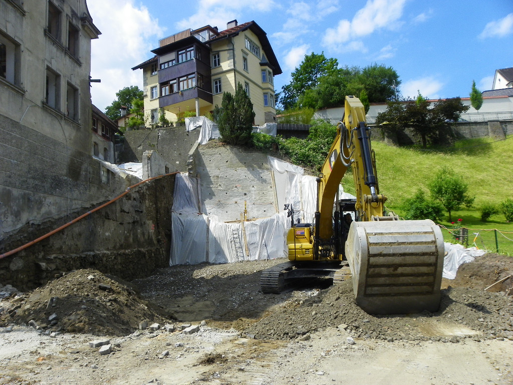 111_4940_JPG-1312798953