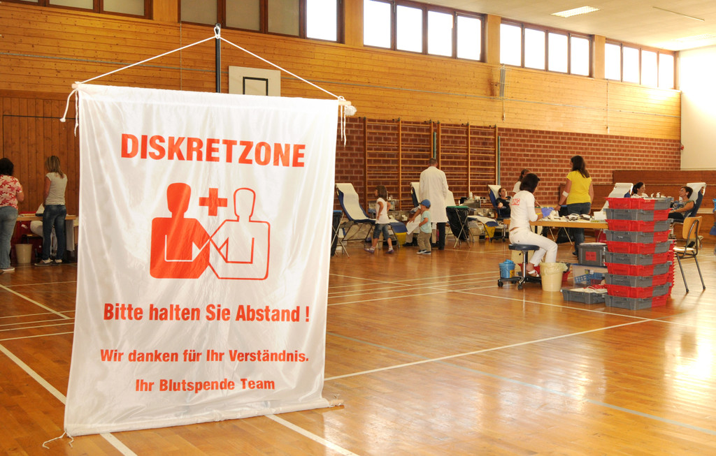 Blutspende Fu__ach 8_8_2011 33_jpg-1312882365