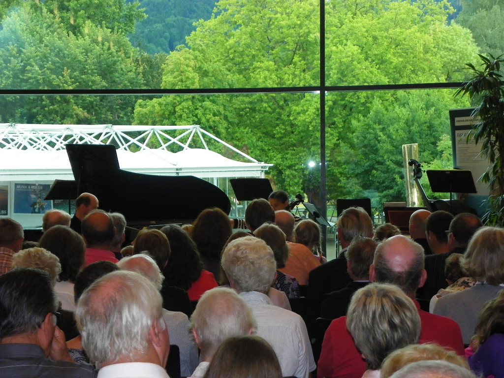 112_2932_JPG-1312928190