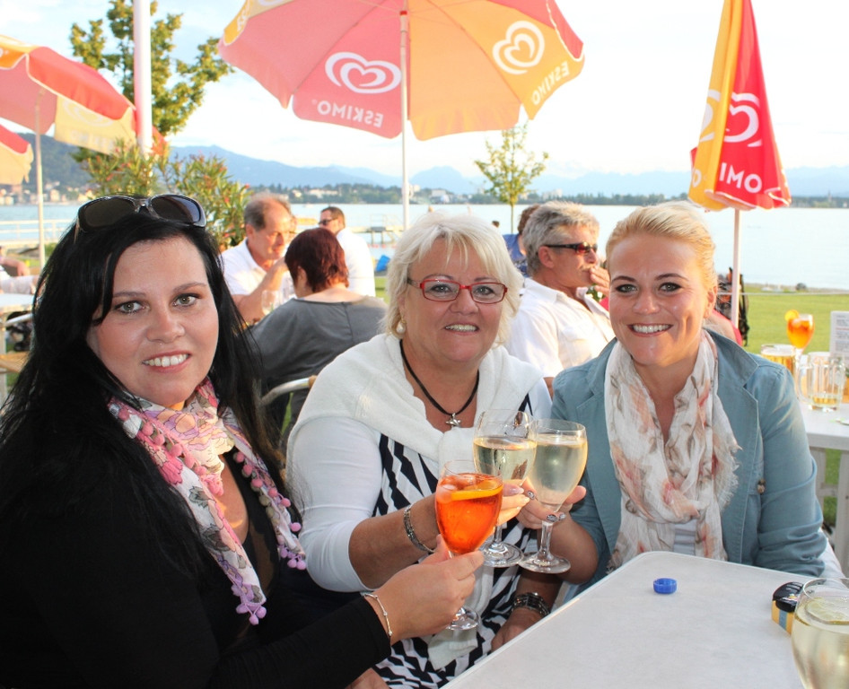 Treff am See Beach Party WEISS 2011 _22__jpg-1313341310