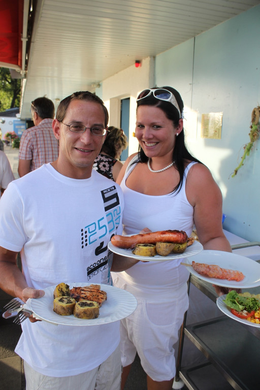 Treff am See Beach Party WEISS 2011 _12__jpg-1313341169